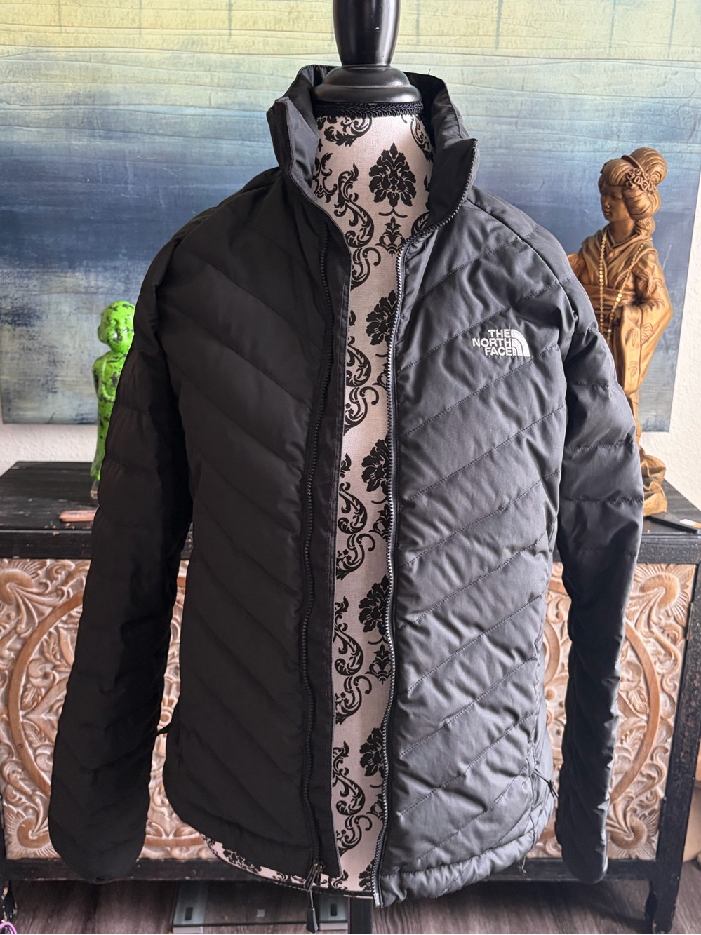 The North Face Men's Black Quilted Puffer Jacket